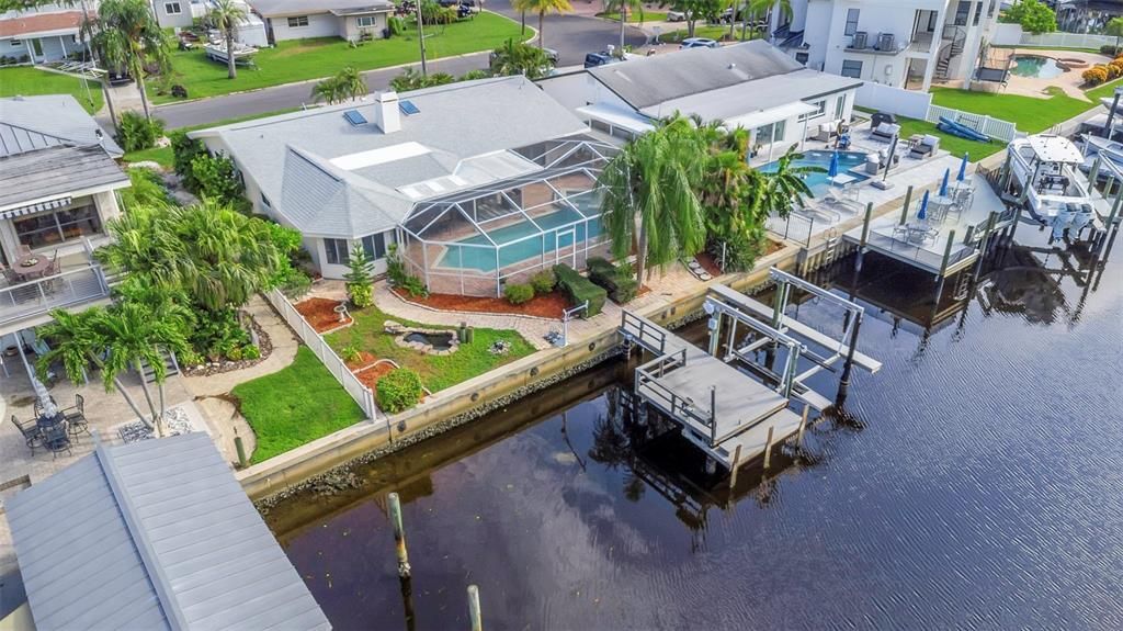 Activo con contrato: $799,999 (4 camas, 2 baños, 1860 Pies cuadrados)
