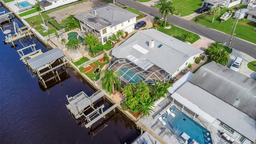 Activo con contrato: $799,999 (4 camas, 2 baños, 1860 Pies cuadrados)