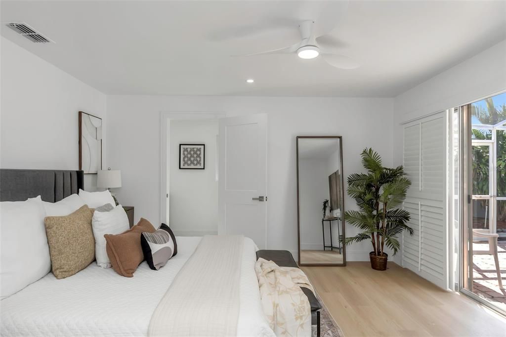 Activo con contrato: $799,999 (4 camas, 2 baños, 1860 Pies cuadrados)
