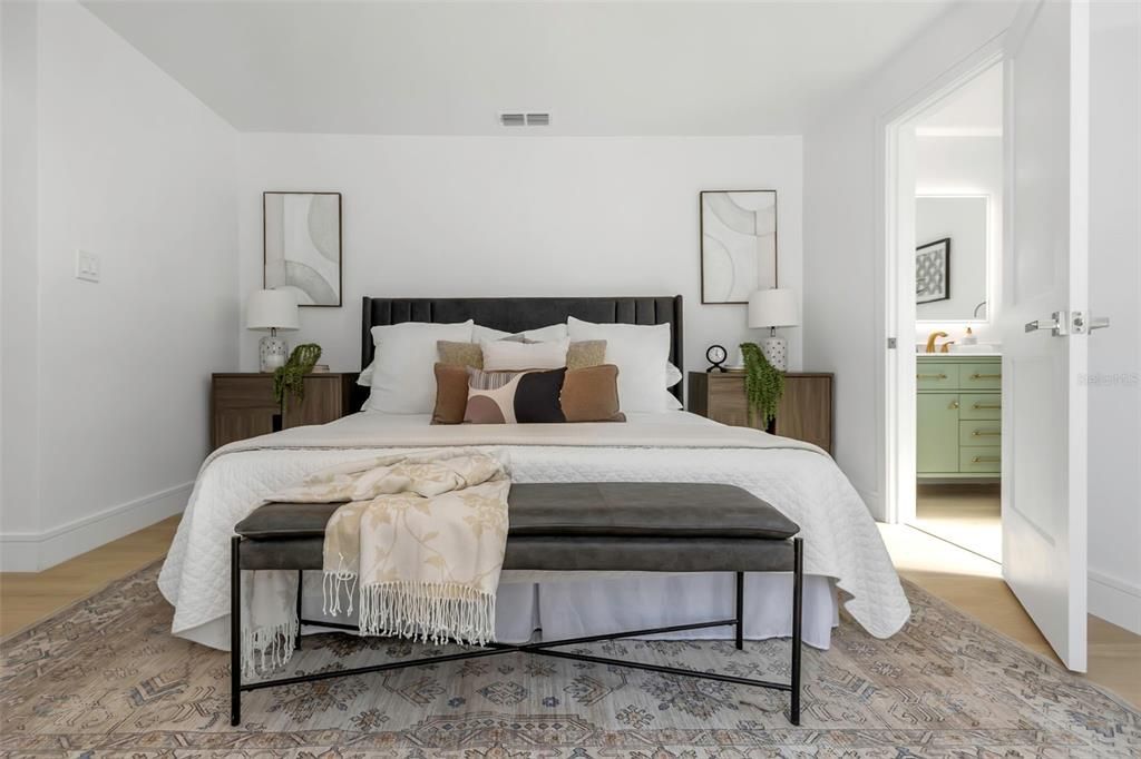 Activo con contrato: $799,999 (4 camas, 2 baños, 1860 Pies cuadrados)
