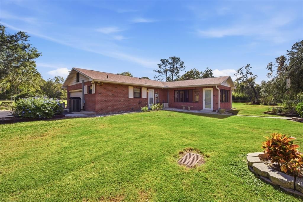 На продажу: $695,000 (3 спален, 2 ванн, 2173 Квадратных фут)