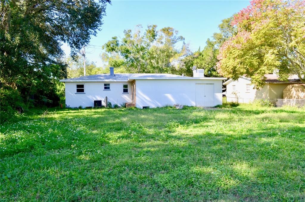 На продажу: $210,000 (3 спален, 1 ванн, 1366 Квадратных фут)