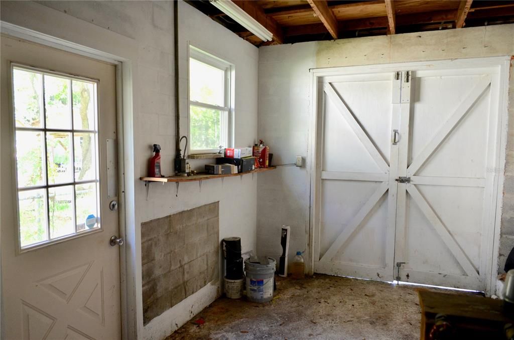 На продажу: $210,000 (3 спален, 1 ванн, 1366 Квадратных фут)