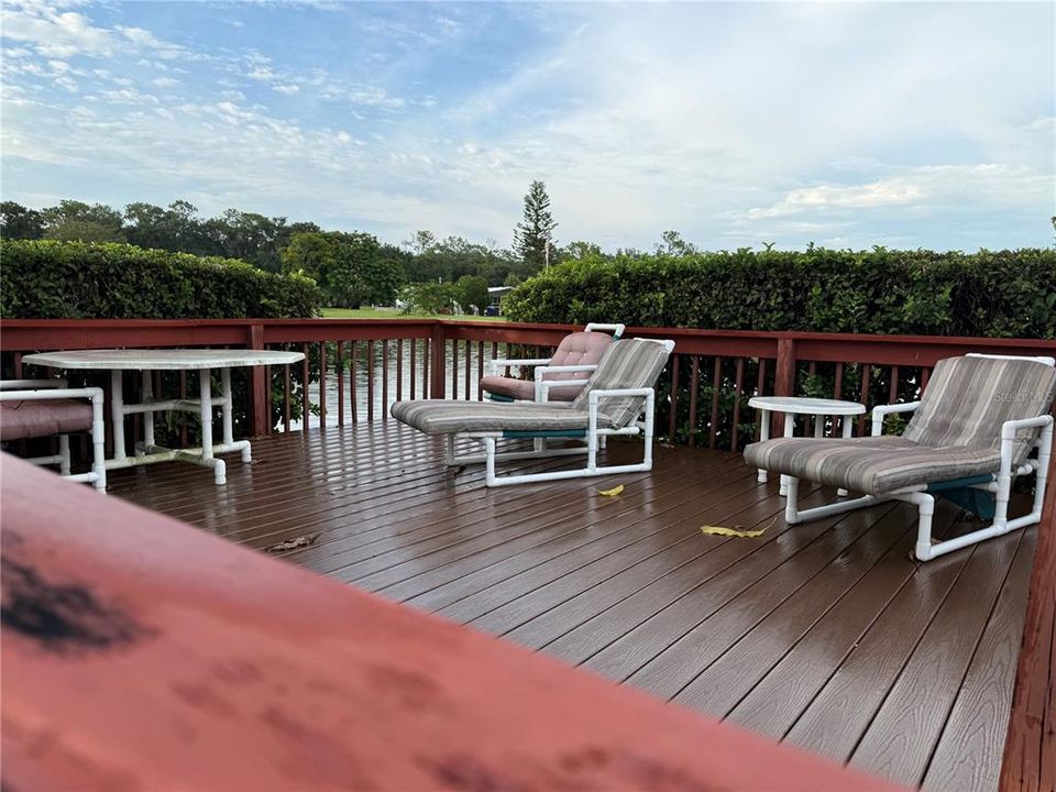 合同活跃: $264,900 (3 贝兹, 2 浴室, 2009 平方英尺)