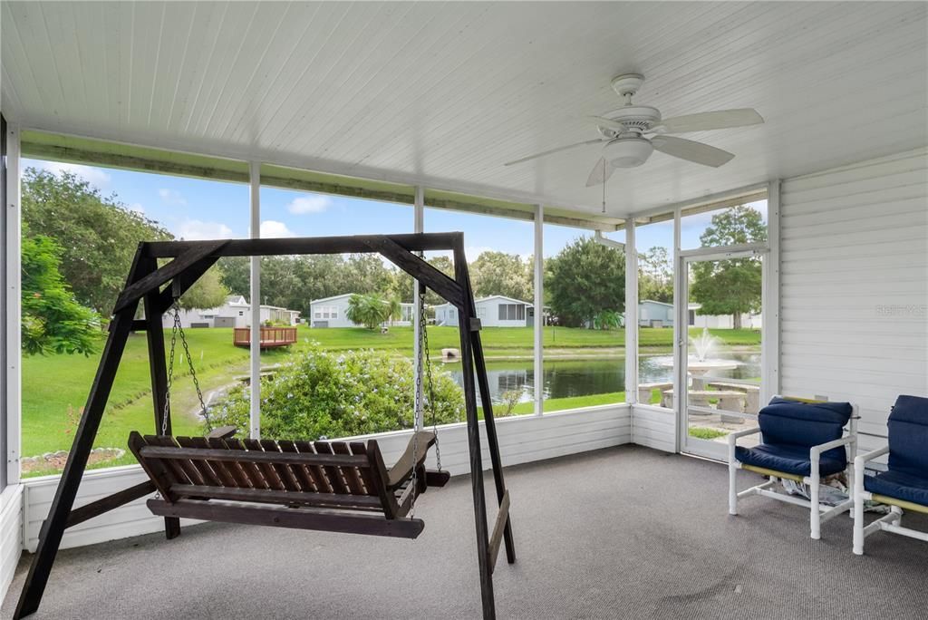 合同活跃: $264,900 (3 贝兹, 2 浴室, 2009 平方英尺)