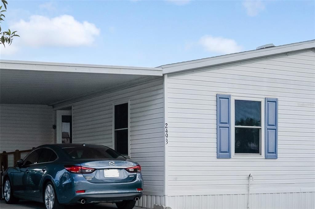 合同活跃: $264,900 (3 贝兹, 2 浴室, 2009 平方英尺)