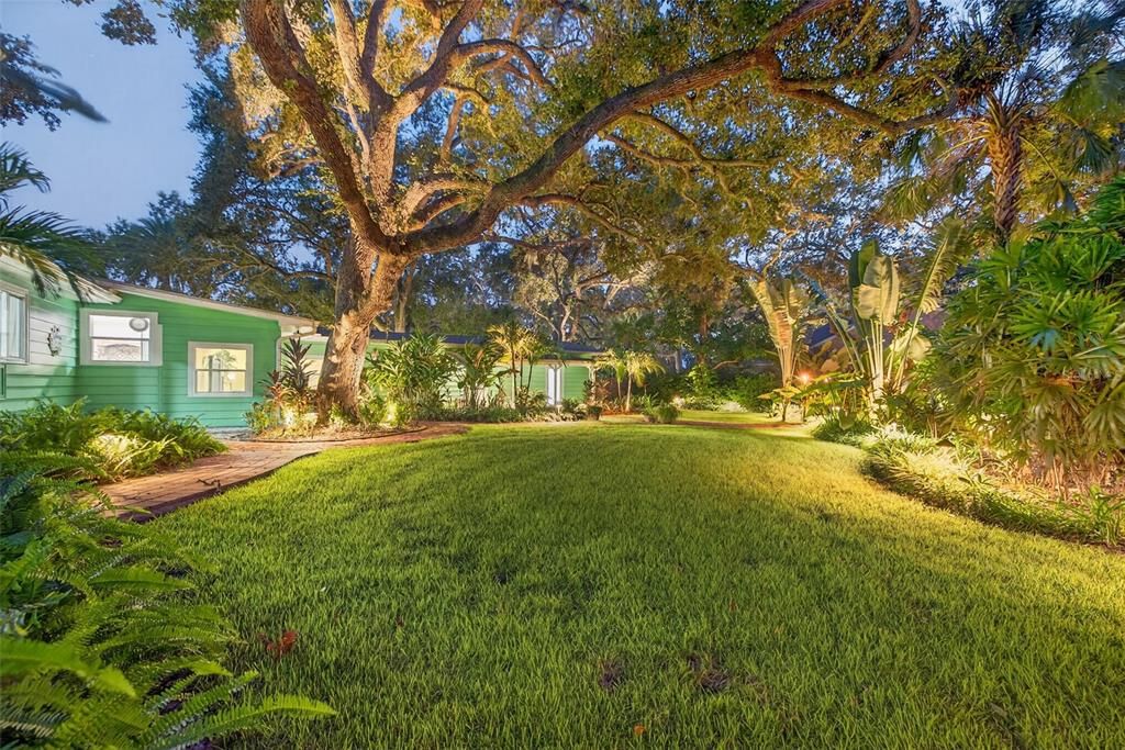 For Sale: $1,774,000 (3 beds, 2 baths, 2677 Square Feet)