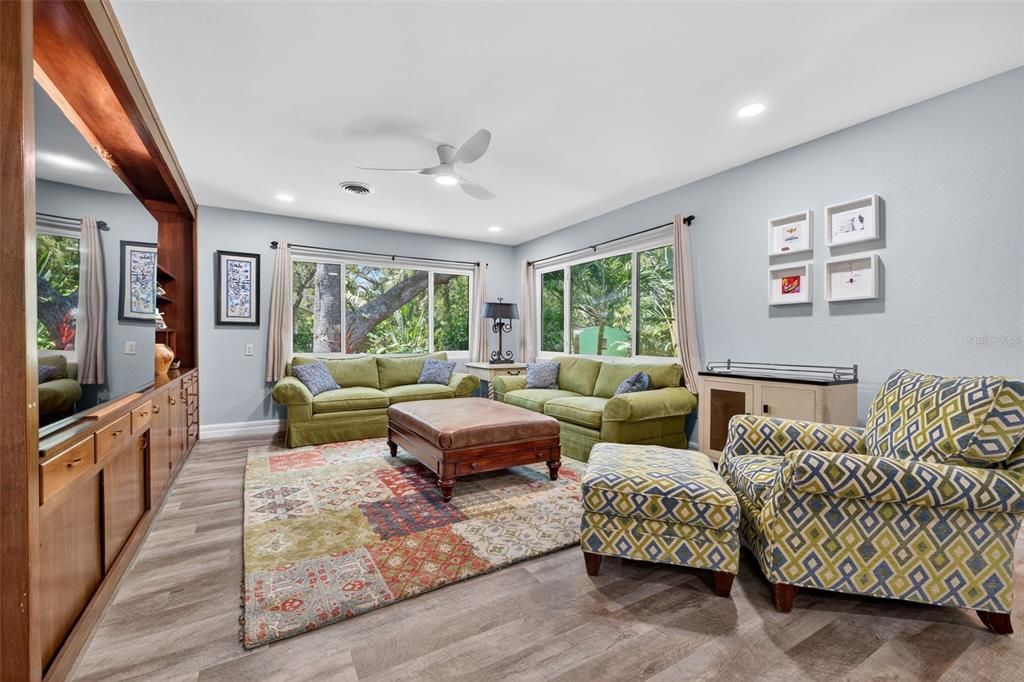 For Sale: $1,774,000 (3 beds, 2 baths, 2677 Square Feet)