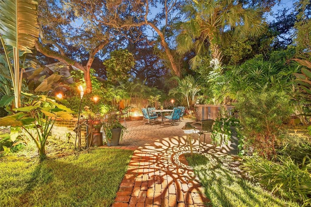 For Sale: $1,774,000 (3 beds, 2 baths, 2677 Square Feet)