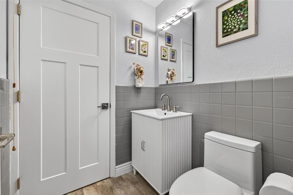 For Sale: $1,774,000 (3 beds, 2 baths, 2677 Square Feet)