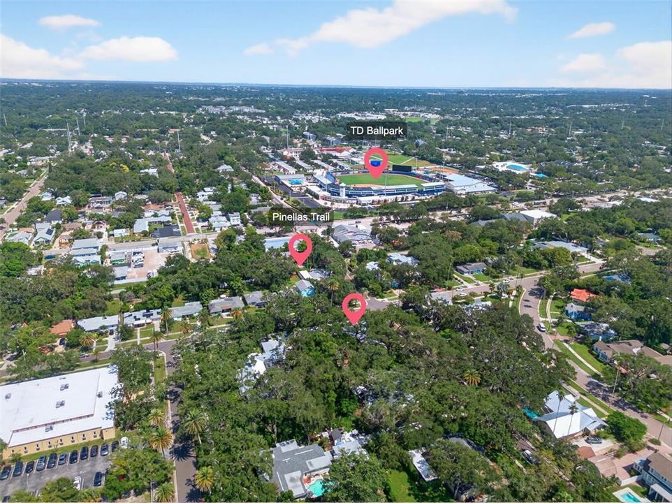 For Sale: $1,774,000 (3 beds, 2 baths, 2677 Square Feet)