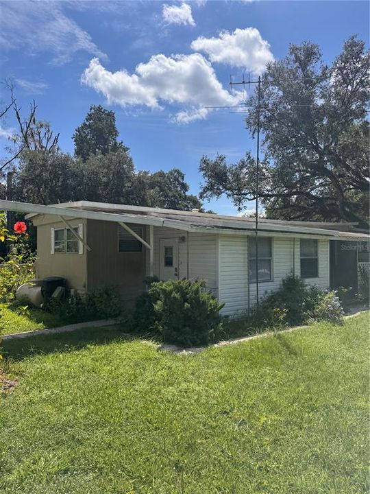 For Rent: $1,700 (3 beds, 2 baths, 1626 Square Feet)