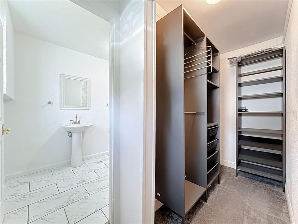 For Sale: $335,000 (4 beds, 2 baths, 1432 Square Feet)