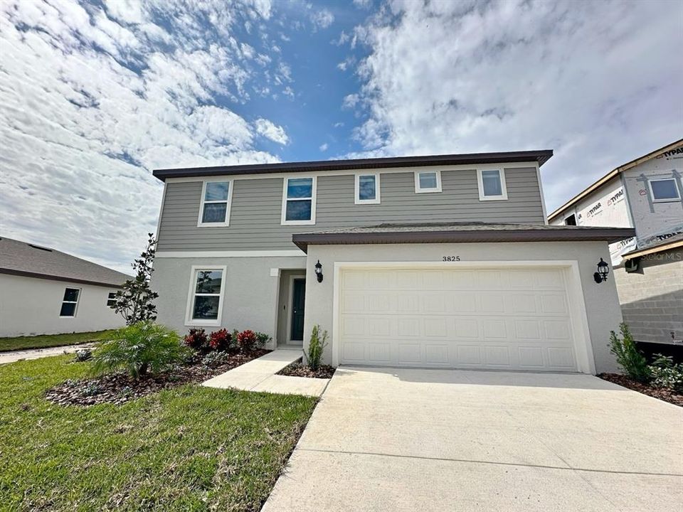 待售: $390,000 (5 贝兹, 3 浴室, 2416 平方英尺)