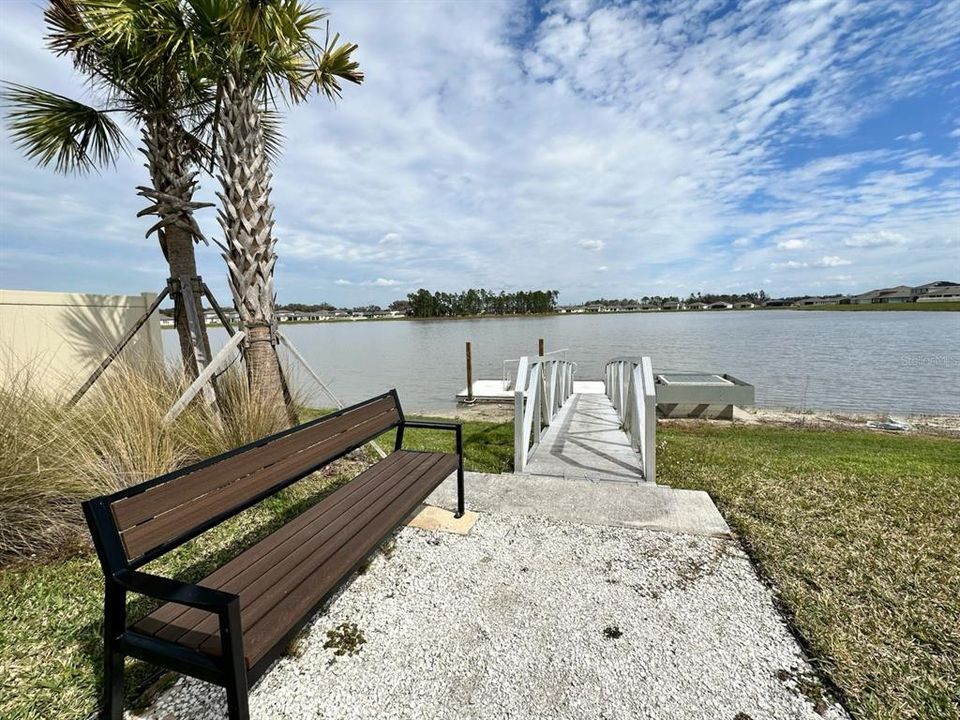 待售: $390,000 (5 贝兹, 3 浴室, 2416 平方英尺)