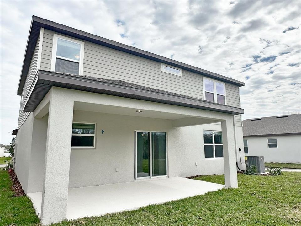 待售: $390,000 (5 贝兹, 3 浴室, 2416 平方英尺)