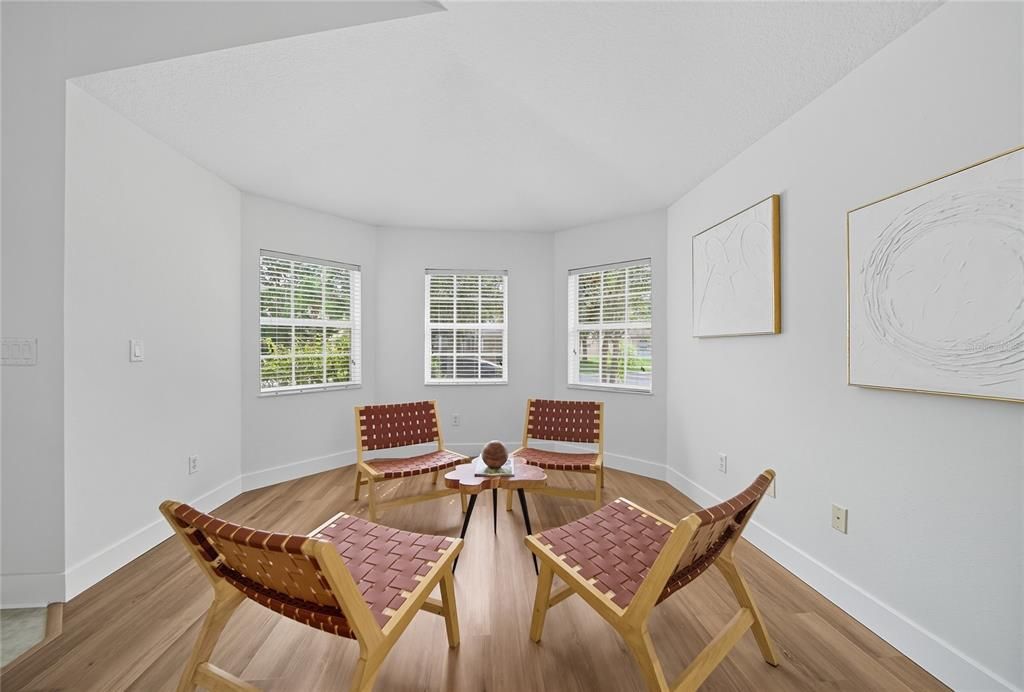 Activo con contrato: $414,900 (3 camas, 2 baños, 1846 Pies cuadrados)