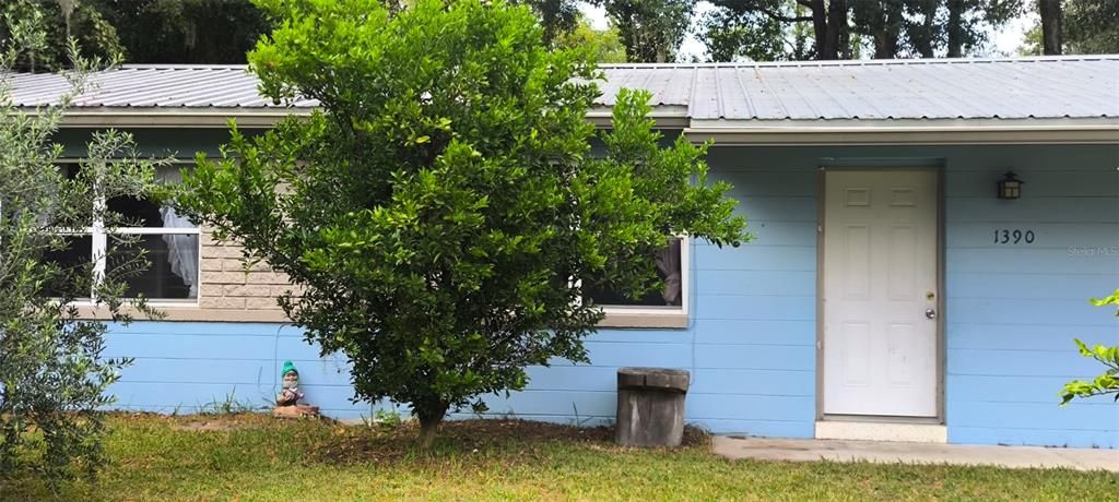 Active With Contract: $214,999 (3 beds, 1 baths, 1400 Square Feet)