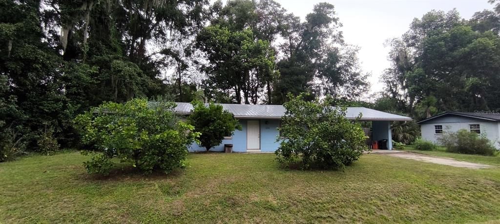 Active With Contract: $214,999 (3 beds, 1 baths, 1400 Square Feet)