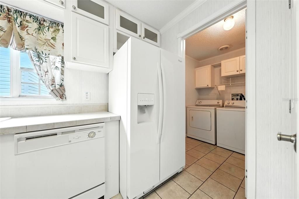 待售: $229,000 (3 贝兹, 2 浴室, 1456 平方英尺)