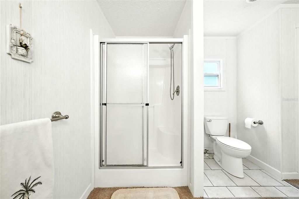 待售: $229,000 (3 贝兹, 2 浴室, 1456 平方英尺)