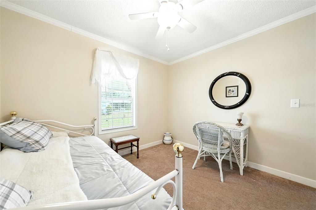 待售: $229,000 (3 贝兹, 2 浴室, 1456 平方英尺)