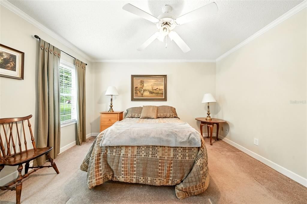 待售: $229,000 (3 贝兹, 2 浴室, 1456 平方英尺)