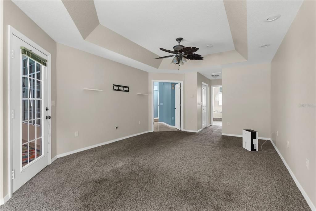 Activo con contrato: $459,900 (2 camas, 3 baños, 2208 Pies cuadrados)