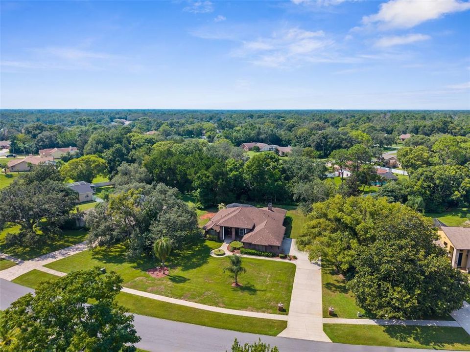 Activo con contrato: $459,900 (2 camas, 3 baños, 2208 Pies cuadrados)