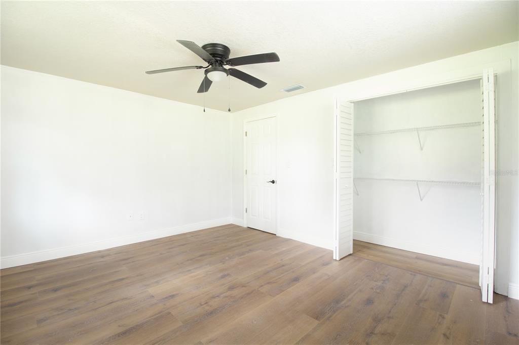 待售: $599,900 (5 贝兹, 4 浴室, 2264 平方英尺)