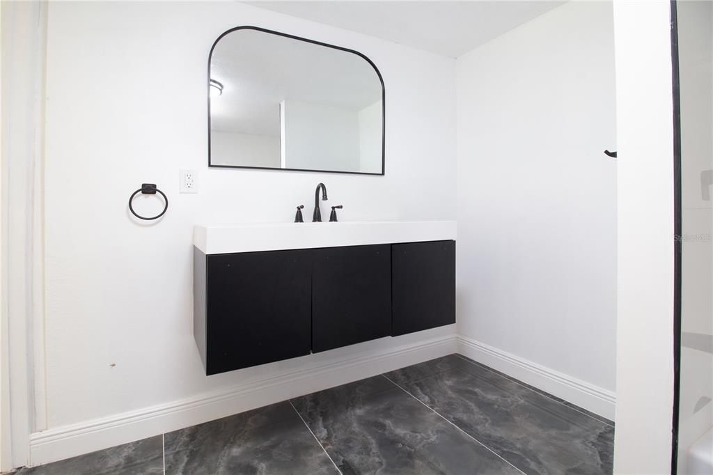 待售: $599,900 (5 贝兹, 4 浴室, 2264 平方英尺)