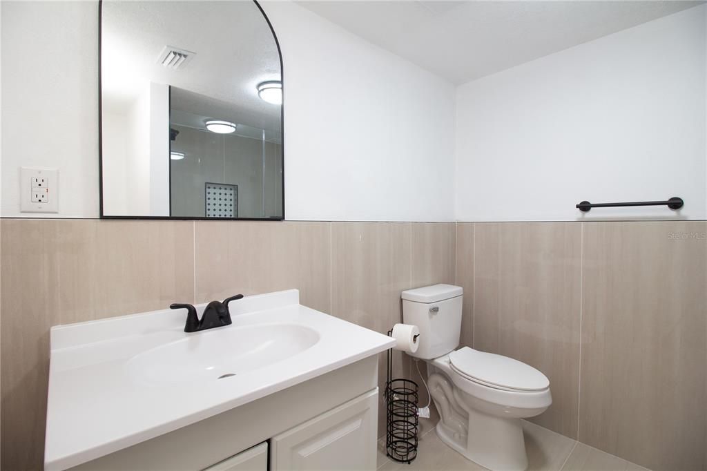 待售: $599,900 (5 贝兹, 4 浴室, 2264 平方英尺)