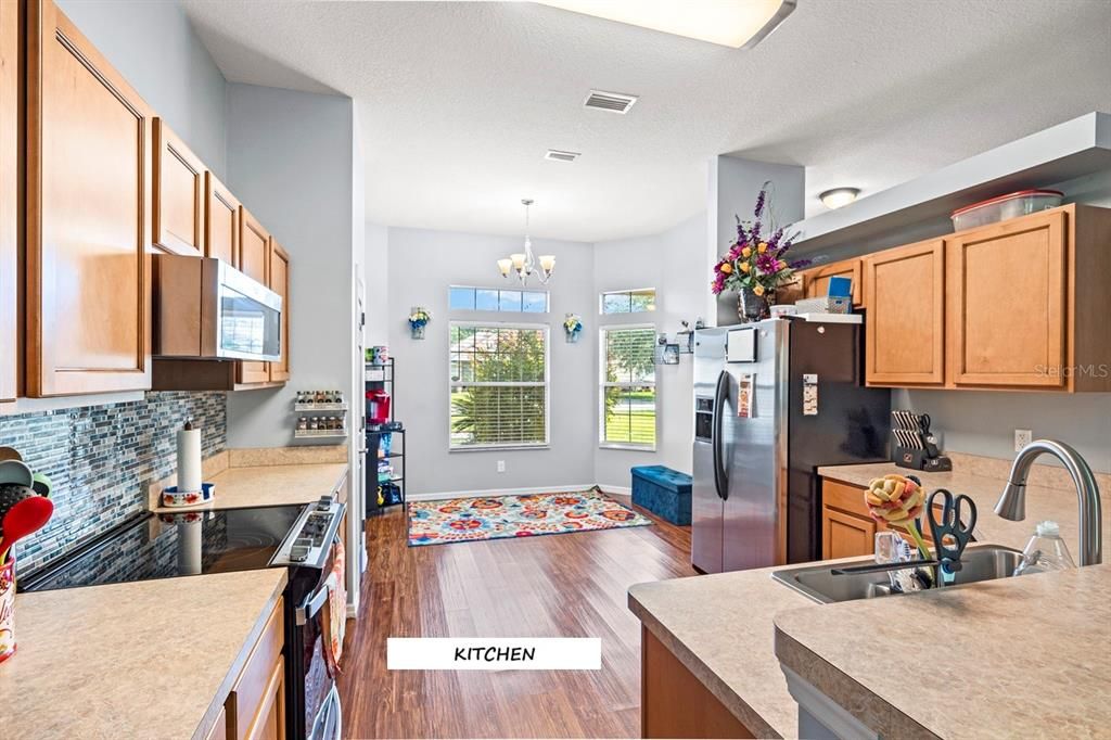 For Sale: $265,000 (3 beds, 2 baths, 1482 Square Feet)