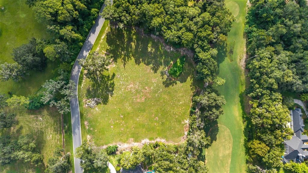 Active With Contract: $400,000 (1.05 acres)