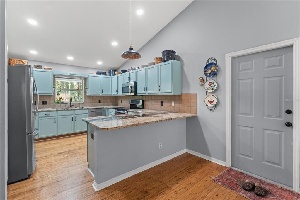 For Sale: $528,000 (3 beds, 2 baths, 2424 Square Feet)