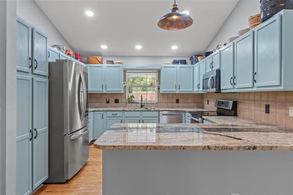 For Sale: $528,000 (3 beds, 2 baths, 2424 Square Feet)