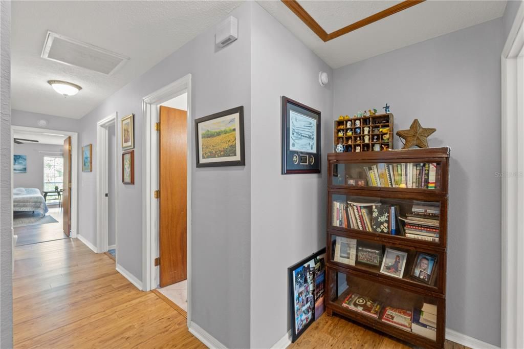 For Sale: $528,000 (3 beds, 2 baths, 2424 Square Feet)