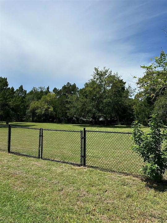 待售: $80,000 (0.21 acres)