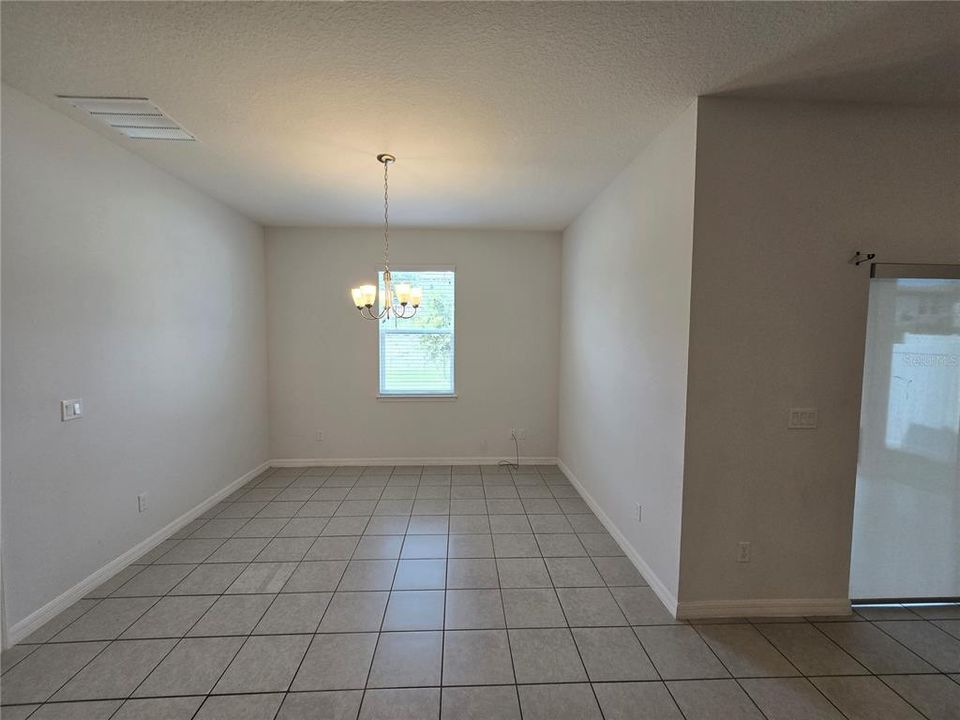 Active With Contract: $294,900 (3 beds, 2 baths, 1607 Square Feet)