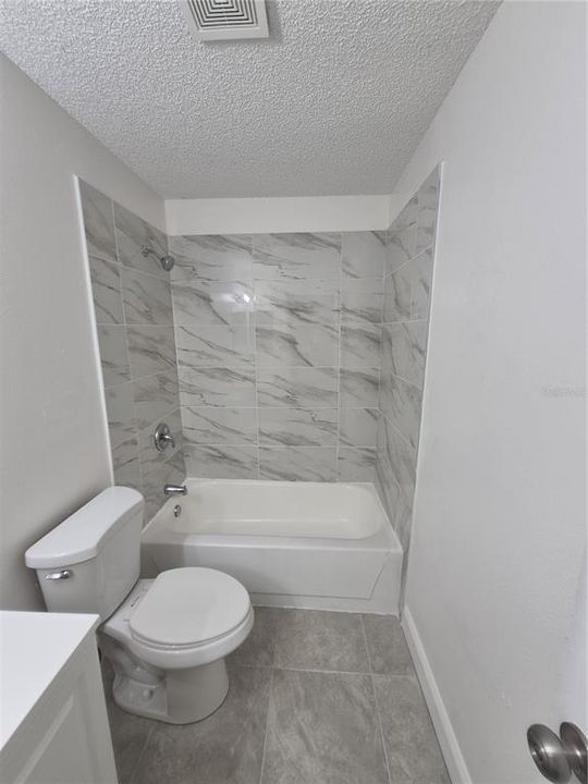 В аренду: $1,150 (2 спален, 2 ванн, 868 Квадратных фут)