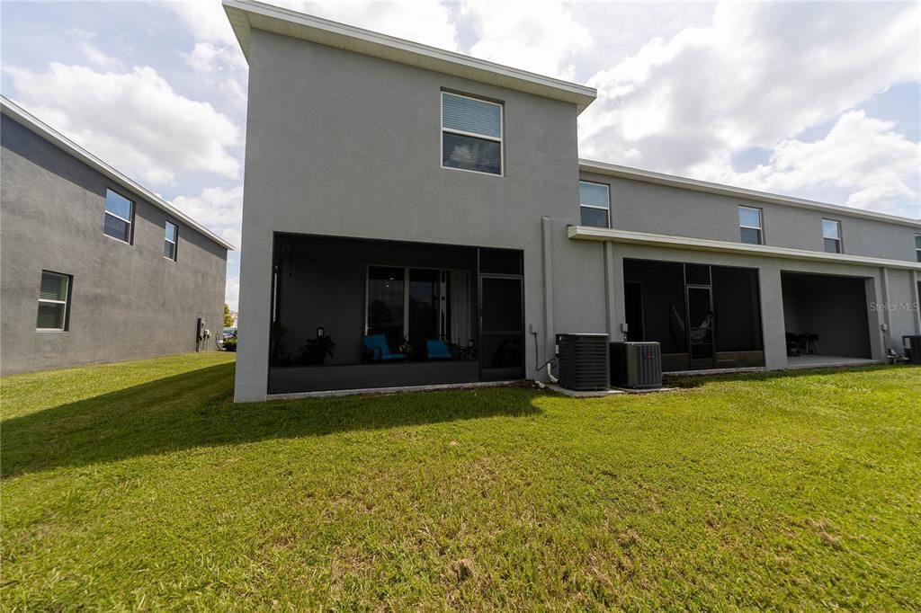 Под контрактом: $289,000 (3 спален, 2 ванн, 1758 Квадратных фут)