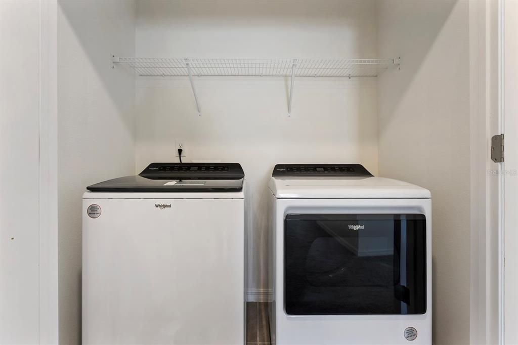 Под контрактом: $289,000 (3 спален, 2 ванн, 1758 Квадратных фут)