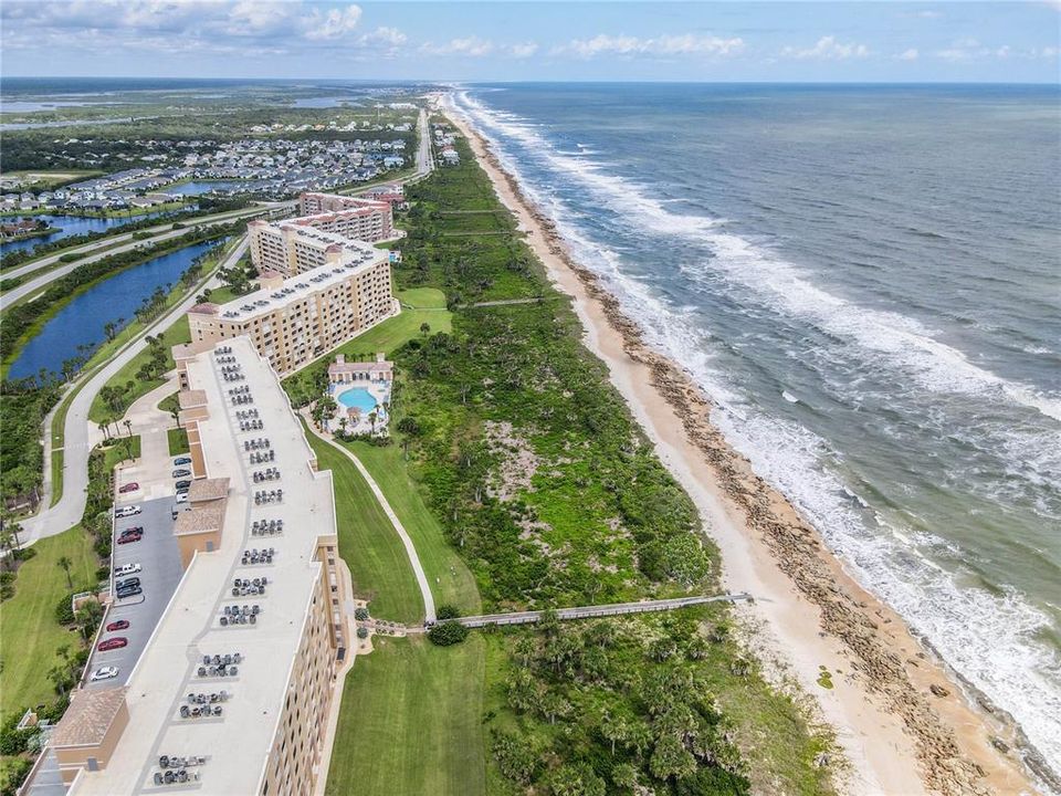 For Sale: $565,000 (2 beds, 2 baths, 1455 Square Feet)