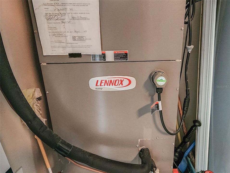 For Sale: $565,000 (2 beds, 2 baths, 1455 Square Feet)