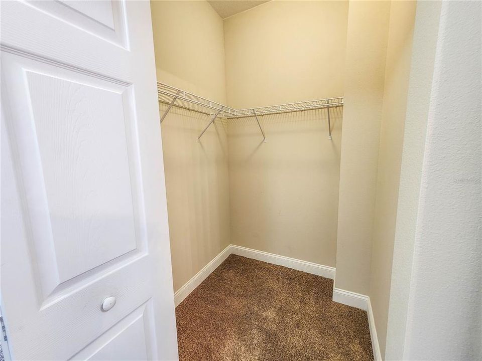 For Sale: $565,000 (2 beds, 2 baths, 1455 Square Feet)