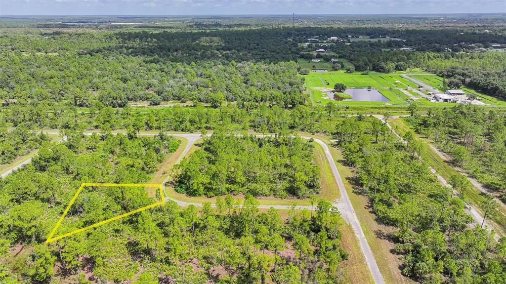 待售: $21,000 (0.37 acres)