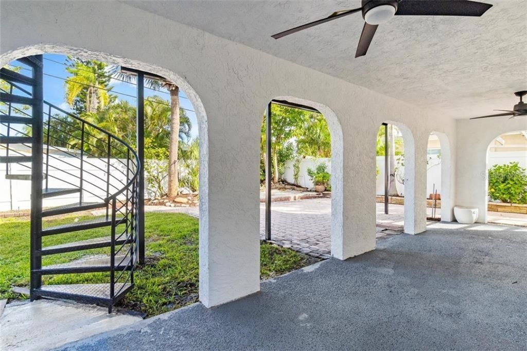 For Sale: $939,000 (4 beds, 3 baths, 2310 Square Feet)