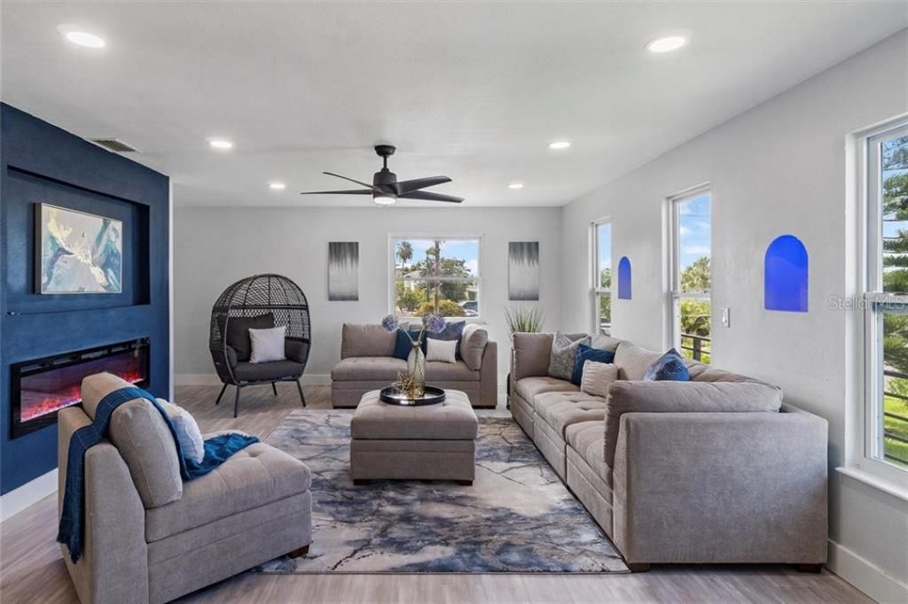 For Sale: $939,000 (4 beds, 3 baths, 2310 Square Feet)