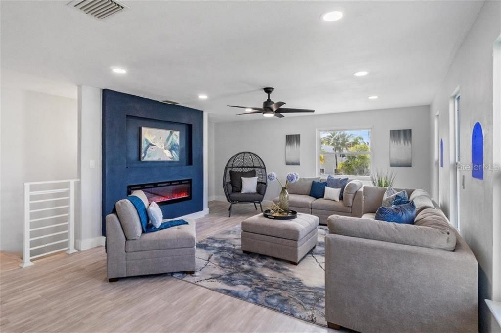 For Sale: $939,000 (4 beds, 3 baths, 2310 Square Feet)