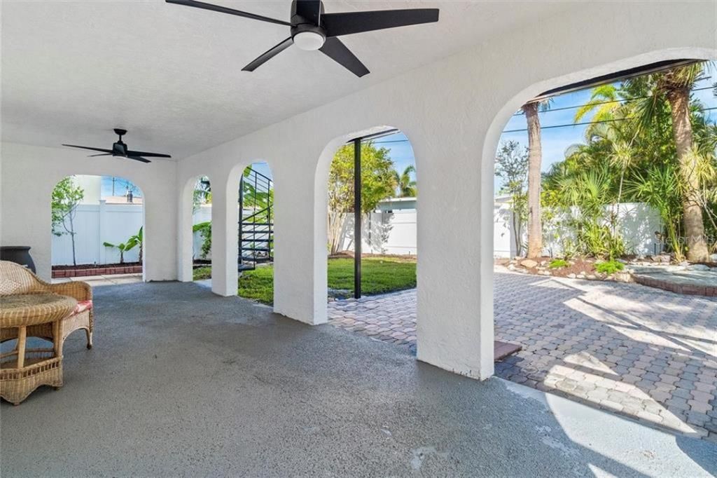 For Sale: $939,000 (4 beds, 3 baths, 2310 Square Feet)